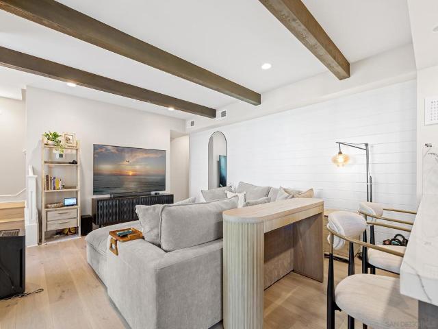 Townhouse for sale in Cardiff, California