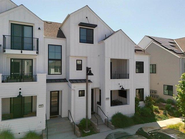 Condo for sale in Cardiff, California