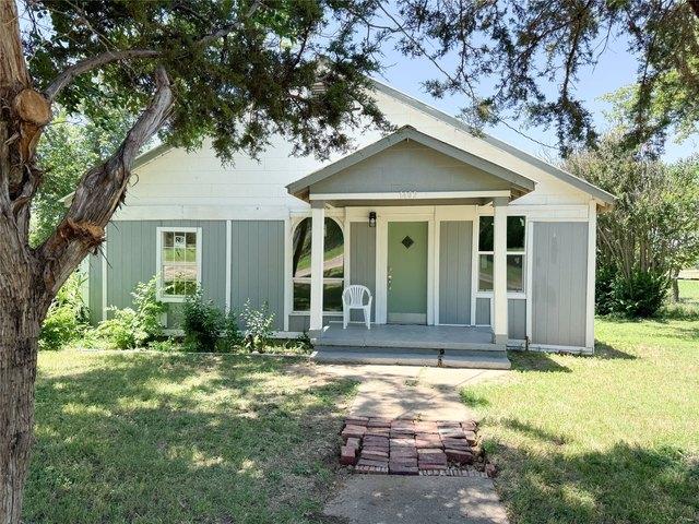 House for sale in Cisco, Texas