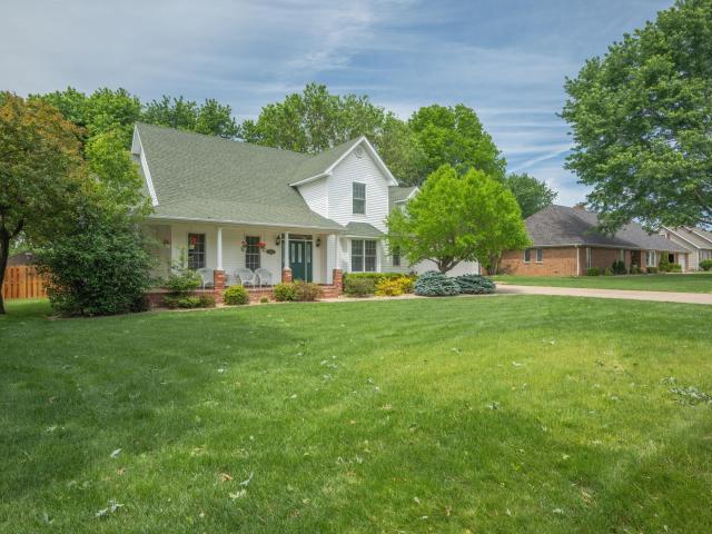 House for sale in Monett, Missouri