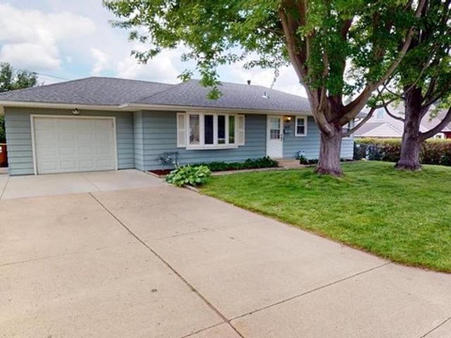 House for sale in Albert Lea, Minnesota