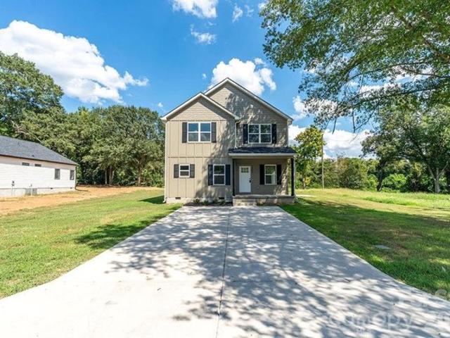 House for sale in Love Park, Gastonia