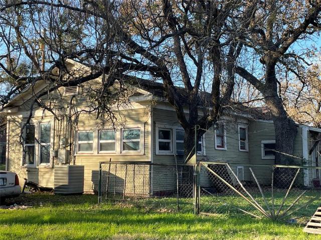 House for sale in Mineral Wells, Texas