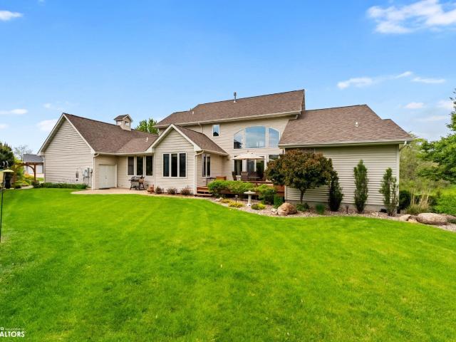 House for sale in Washington, Iowa