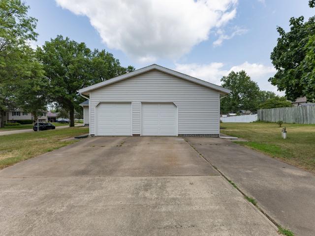 House for sale in Camanche, Iowa