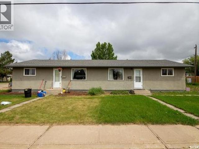 House for sale in North Battleford, Saskatchewan