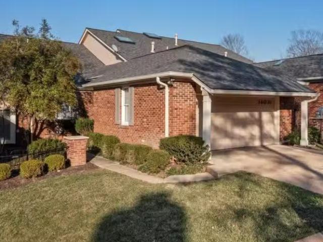 Condo for sale in Chesterfield Condo for sale in Chesterfield