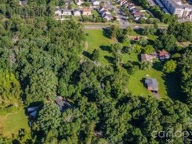 Land for sale in Mecklenburg, North Carolina