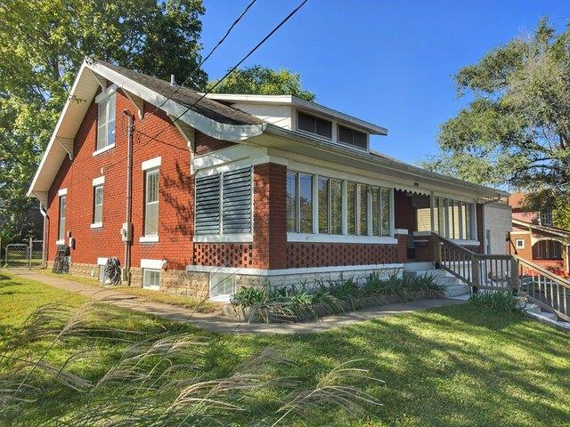 House for sale in Boonville, Cooper County