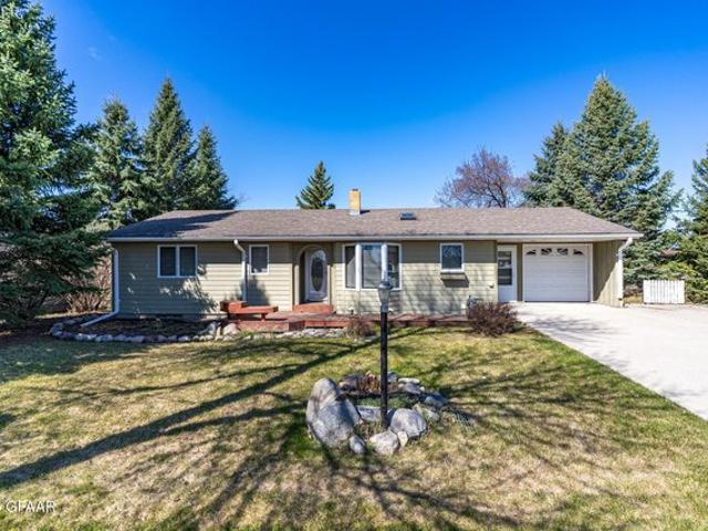 House for sale in East Grand Forks, Minnesota