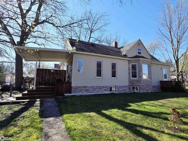 House for sale in Webster City, Iowa