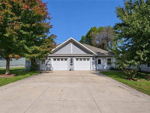 House for sale in Trenton, Grundy County