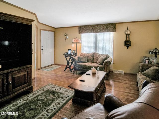 House for sale in Whiting, New Jersey