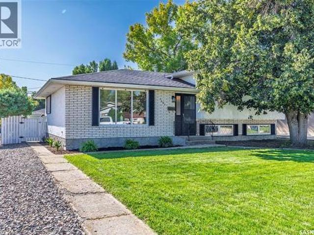 House for sale in Moose Jaw, Saskatchewan