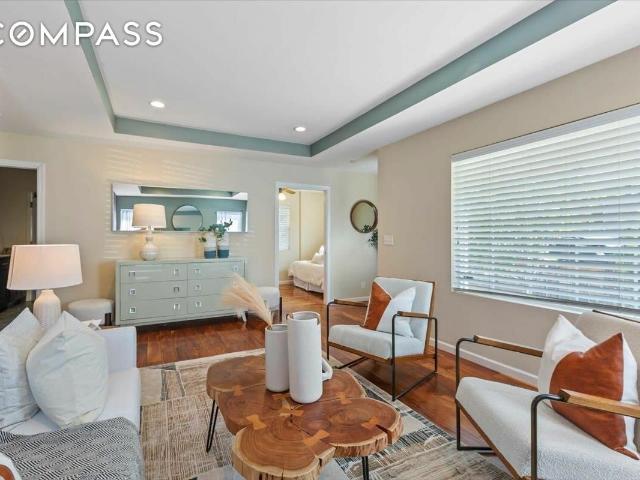 House for sale in Redwood City