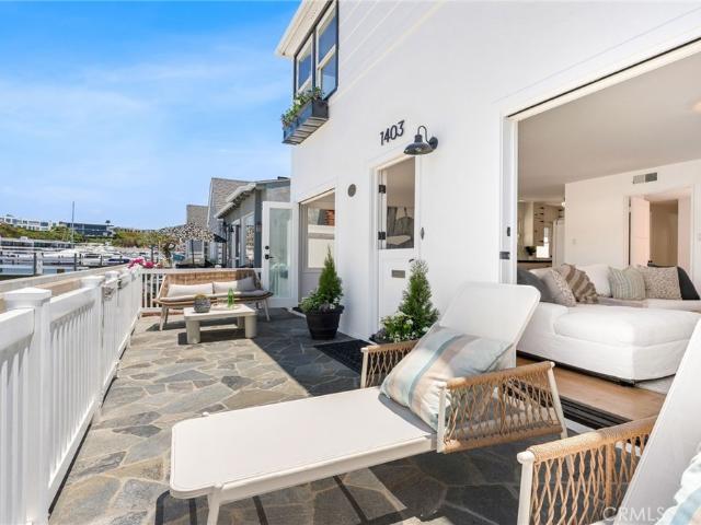 House for sale in Balboa Island, Corona Del Mar