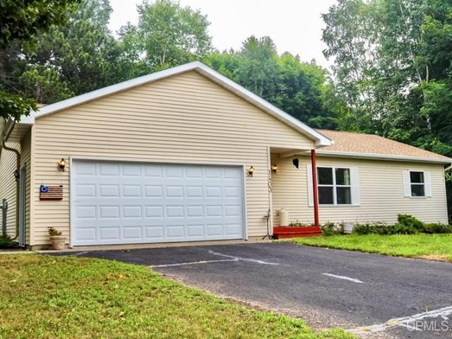 House for sale in Houghton, Michigan