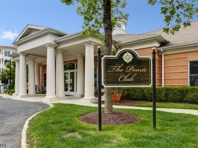 Condo for sale in Livingston, New Jersey
