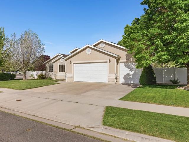 House for sale in Payson, Utah