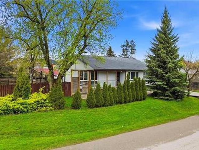House for sale in Oakville, Ontario