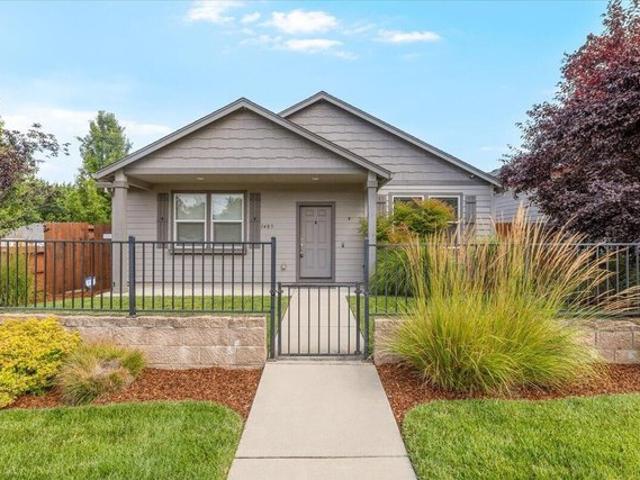 House for sale in Oregonia