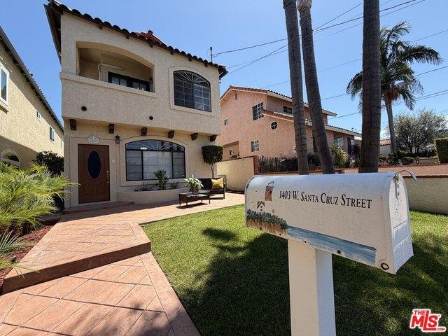 House for sale in Canoga Park, California