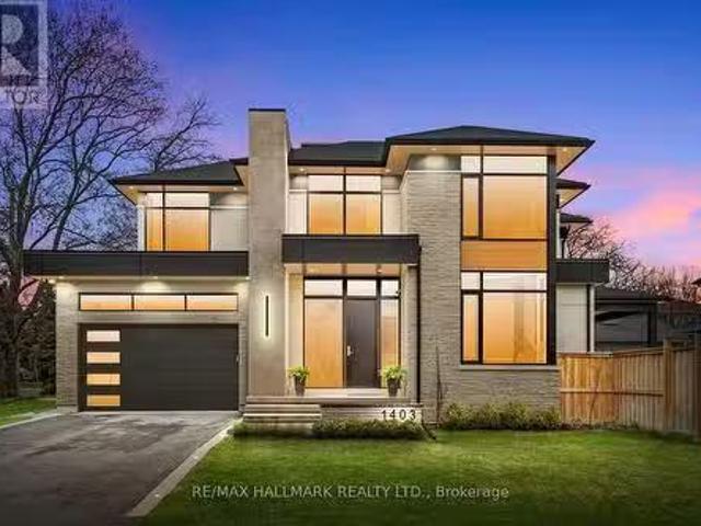 House for sale in Oakville, Ontario