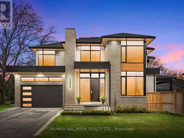 House for sale in Oakville, Ontario
