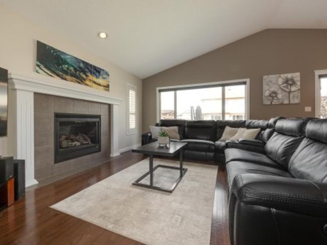 House for sale in Wedgewood, Alberta