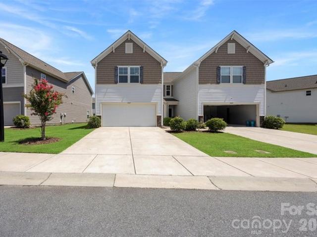 Townhouse for sale in Midland, North Carolina