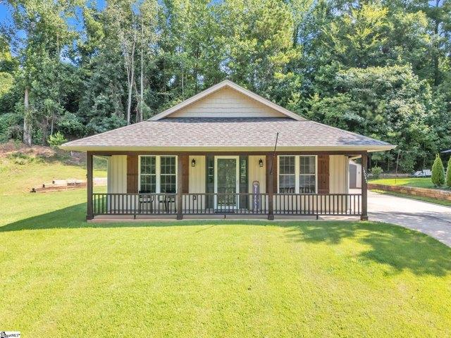 House for sale in Seneca, Oconee County