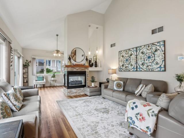 Condo for sale in New Berlin, Wisconsin