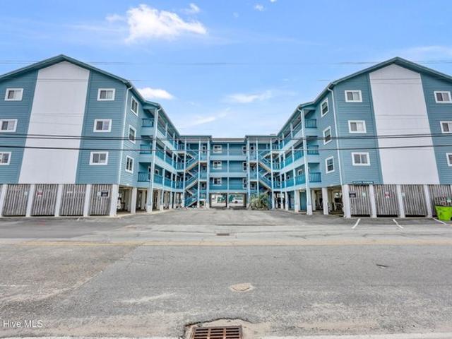 Condo for sale in Carolina Beach, North Carolina