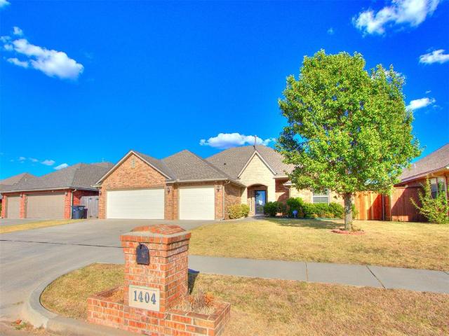 House for sale in Moore, Cleveland County