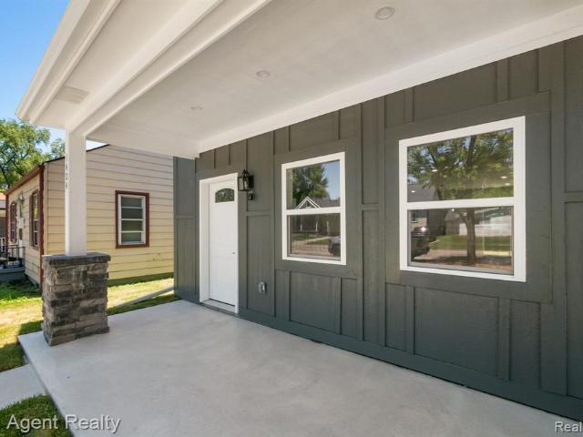 House for sale in Hazel Park, Michigan