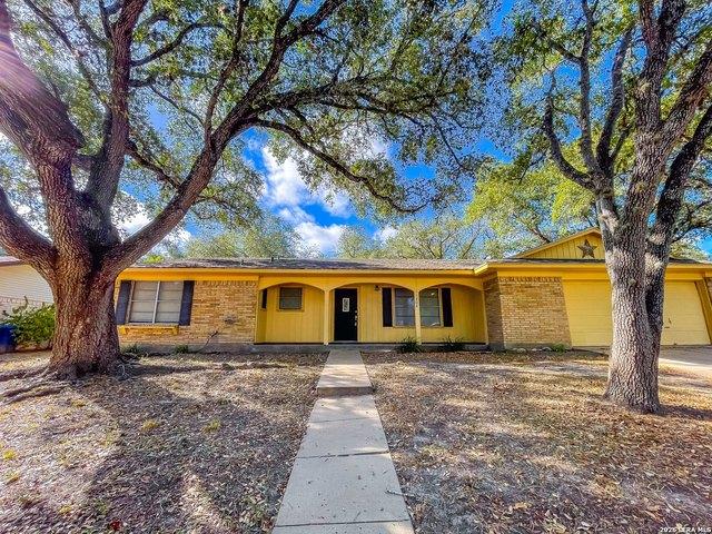 House for sale in Bee, Texas