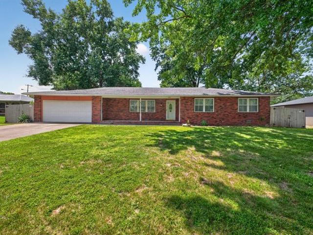 House for sale in Bolivar, Missouri