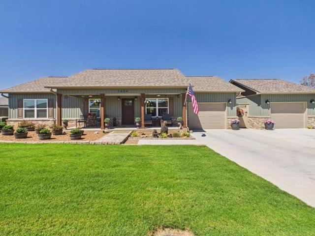 House for sale in Ark