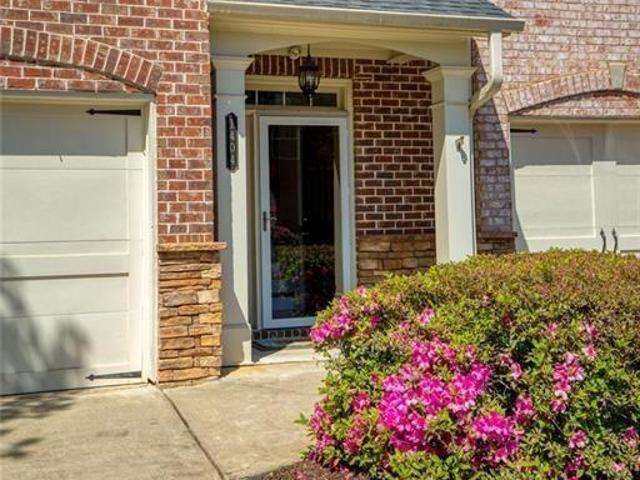 Condo for sale in Roswell, Georgia