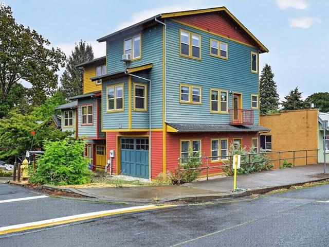 Townhouse for sale in Oregonia