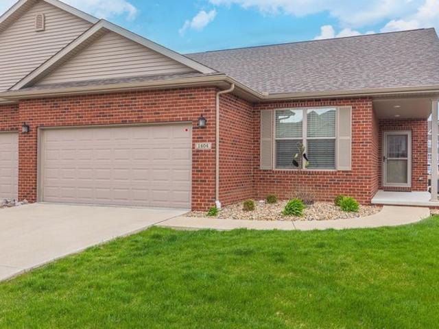 Townhouse for sale in Mclean, Illinois