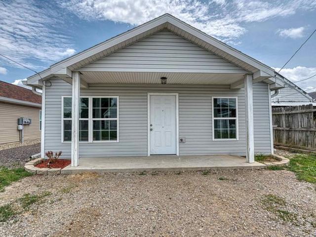 House for sale in Evansville, Indiana