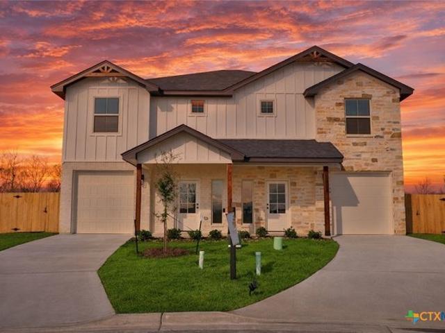 Townhouse for sale in Temple Bar Marina, Texas