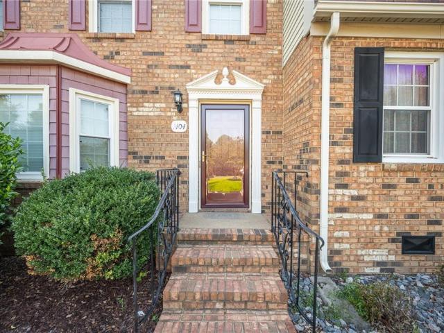 Townhouse for sale in Virginia