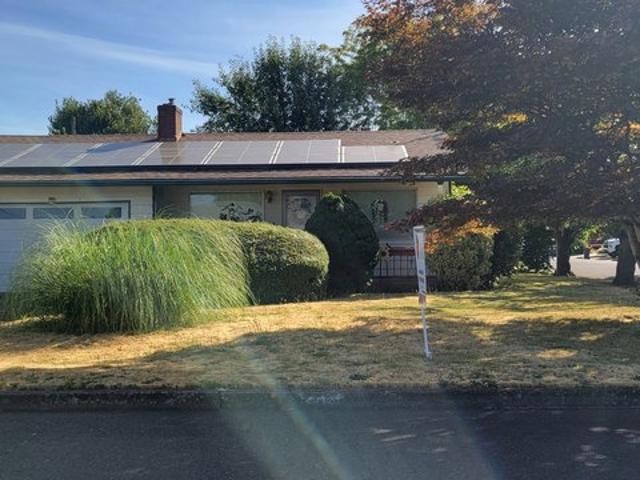 House for sale in Oregonia