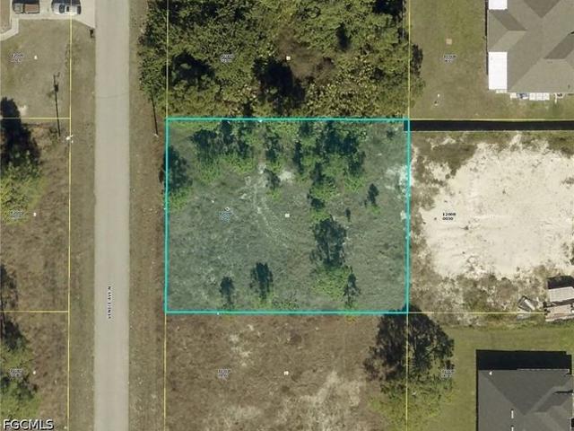 Land for sale in Lehigh Acres, Florida