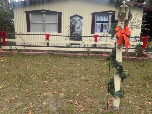 House for sale in Inglis, Florida