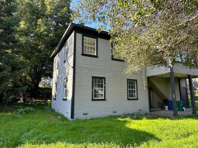 House for sale in Walnut Grove, California