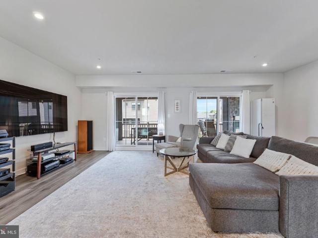 Condo for sale in Virginia
