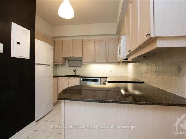 House for rent in Somerset, Ottawa